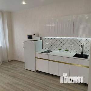 2-к квартира, вторичка, 63м2, 4/18 этаж