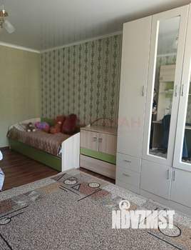 3-к квартира, вторичка, 65м2, 2/2 этаж