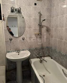 3-к квартира, вторичка, 51м2, 1/5 этаж