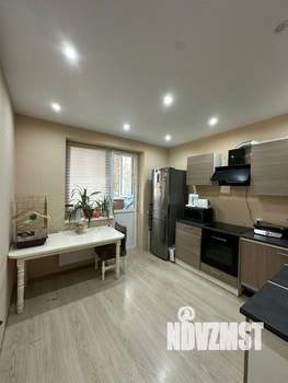 2-к квартира, вторичка, 57м2, 1/5 этаж