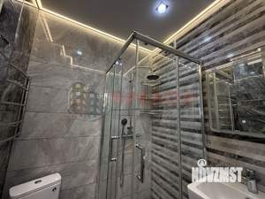 2-к квартира, вторичка, 70м2, 17/24 этаж