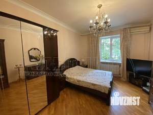 3-к квартира, вторичка, 70м2, 2/2 этаж