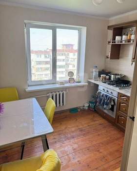 3-к квартира, вторичка, 63м2, 10/10 этаж