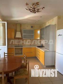 3-к квартира, вторичка, 95м2, 4/8 этаж
