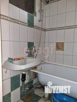 3-к квартира, вторичка, 60м2, 9/9 этаж