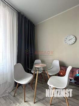 Студия квартира, вторичка, 27м2, 4/19 этаж