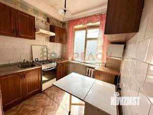 3-к квартира, вторичка, 63м2, 3/5 этаж