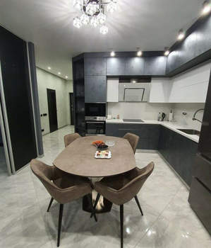 2-к квартира, вторичка, 52м2, 10/23 этаж