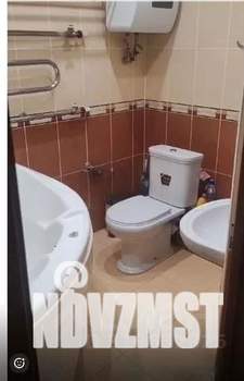 1-к квартира, вторичка, 63м2, 10/17 этаж