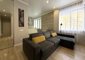 3-к квартира, вторичка, 68м2, 1/5 этаж