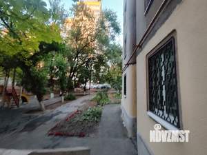 3-к квартира, вторичка, 60м2, 1/9 этаж