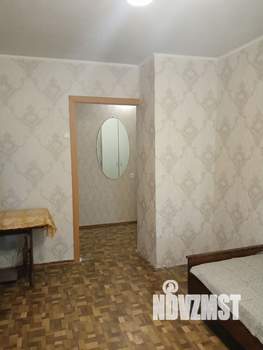 3-к квартира, вторичка, 60м2, 1/9 этаж