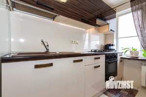 3-к квартира, вторичка, 61м2, 9/9 этаж