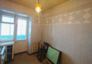 3-к квартира, вторичка, 52м2, 1/9 этаж