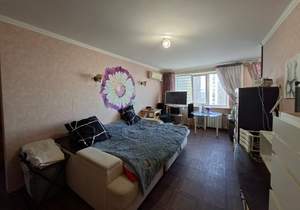 3-к квартира, вторичка, 65м2, 8/9 этаж