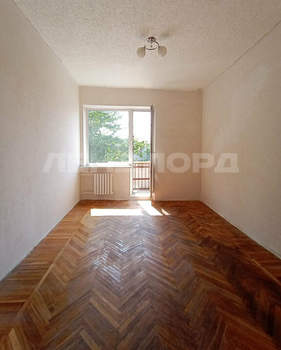 2-к квартира, вторичка, 40м2, 3/3 этаж