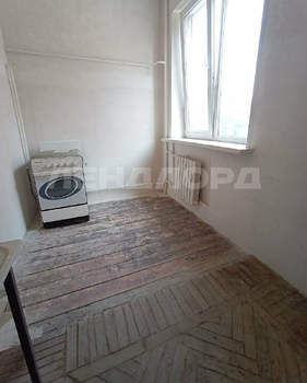 2-к квартира, вторичка, 40м2, 3/3 этаж
