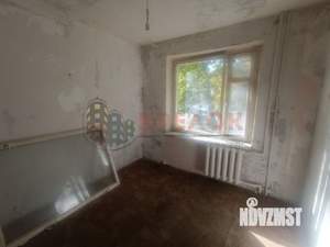 3-к квартира, вторичка, 61м2, 1/9 этаж