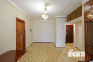 2-к квартира, вторичка, 45м2, 3/5 этаж