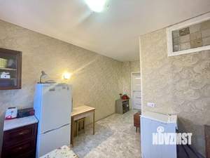 2-к квартира, вторичка, 46м2, 1/4 этаж
