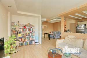 3-к квартира, вторичка, 82м2, 8/17 этаж