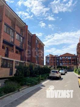 1-к квартира, вторичка, 72м2, 4/4 этаж