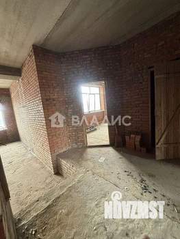 3-к квартира, вторичка, 235м2, 1/5 этаж