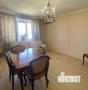 3-к квартира, вторичка, 84м2, 8/10 этаж