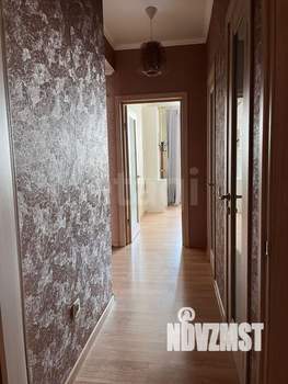 3-к квартира, вторичка, 70м2, 8/17 этаж