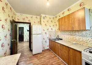 1-к квартира, вторичка, 40м2, 1/10 этаж