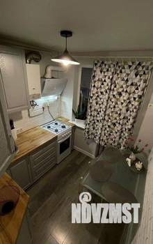 2-к квартира, вторичка, 44м2, 1/5 этаж