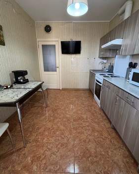3-к квартира, вторичка, 76м2, 6/16 этаж