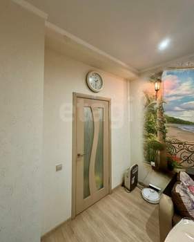 3-к квартира, вторичка, 70м2, 1/2 этаж