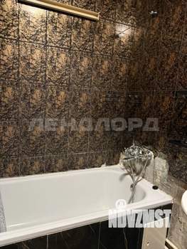 2-к квартира, вторичка, 51м2, 1/9 этаж