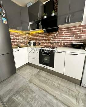 3-к квартира, вторичка, 79м2, 6/23 этаж