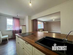 3-к квартира, вторичка, 100м2, 23/23 этаж