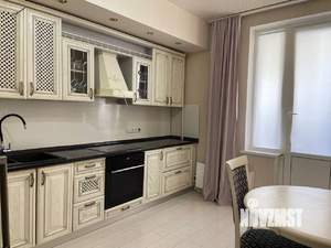 2-к квартира, вторичка, 60м2, 7/15 этаж