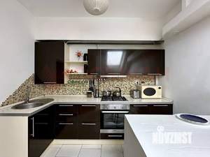 2-к квартира, вторичка, 60м2, 4/4 этаж