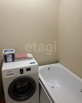 2-к квартира, вторичка, 52м2, 12/18 этаж