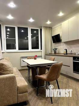 2-к квартира, вторичка, 75м2, 9/17 этаж