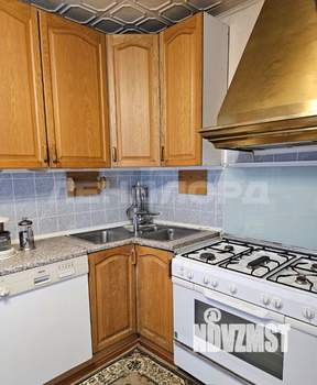 4-к квартира, вторичка, 122м2, 3/10 этаж