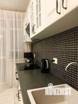 3-к квартира, вторичка, 76м2, 12/19 этаж