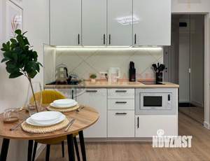 Студия квартира, вторичка, 27м2, 10/17 этаж