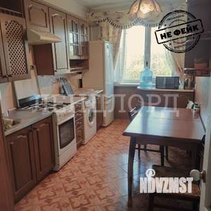 3-к квартира, вторичка, 65м2, 6/10 этаж