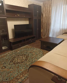 1-к квартира, вторичка, 42м2, 1/10 этаж