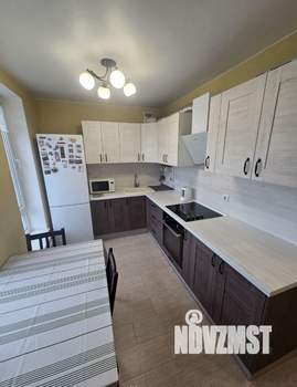 2-к квартира, вторичка, 57м2, 11/16 этаж