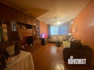 3-к квартира, вторичка, 60м2, 1/5 этаж