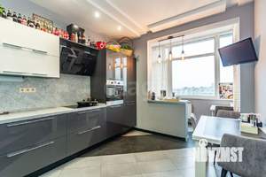 3-к квартира, вторичка, 63м2, 11/24 этаж