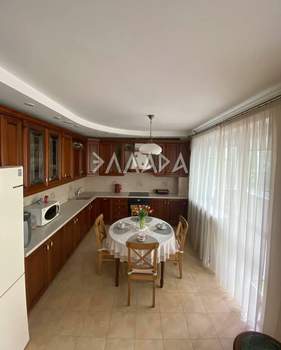3-к квартира, вторичка, 105м2, 3/18 этаж