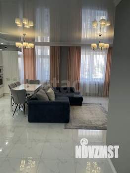 2-к квартира, вторичка, 67м2, 13/22 этаж